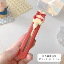 Load image into Gallery viewer, Kawaii Cartoon Animals Mini Portable Ulity Knife Box Cutter Pocket Stretch Paper Cutters