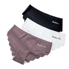 Load image into Gallery viewer, Panties For Women Seamless Panty Set Solid Invisible Underwear Sexy Low Waist Briefs Women&#39;s Underpants Lingerie Dropship 3 Pcs