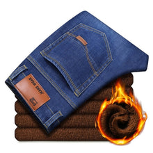 Cargar imagen en el visor de la galería, 2019 nuevas actividades para hombres, pantalones vaqueros cálidos de alta calidad, marca famosa, pantalones vaqueros de Otoño Invierno, pantalones vaqueros cálidos y suaves para hombres