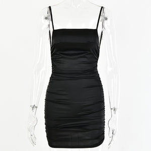 Artículo Spaghetti sangle Mini robe en Satin femmes Sexy dos nu croix pansement moulante robe de soirée plissée Stretch courte robe de Club