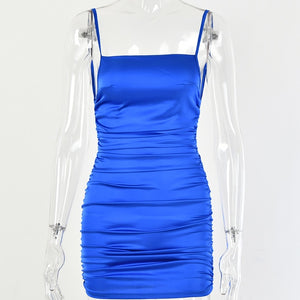 Artículo Spaghetti sangle Mini robe en Satin femmes Sexy dos nu croix pansement moulante robe de soirée plissée Stretch courte robe de Club