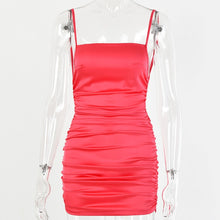 Cargar imagen en el visor de la galería, Artículo Spaghetti sangle Mini robe en Satin femmes Sexy dos nu croix pansement moulante robe de soirée plissée Stretch courte robe de Club