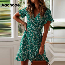 Cargar imagen en el visor de la galería, Femmes robes été 2020 Sexy col en V imprimé fleuri Boho plage Robe à volants manches courtes une ligne Mini Robe portefeuille Robe d&#39;été