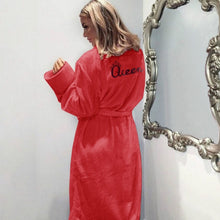 Load image into Gallery viewer, Winter Warm Flannel Bathrobe Women Knee-Length Bath Robe Soft Thick Cute Pink Bridesmaid Robes Female Dressing Gown Sleepwear