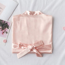 Load image into Gallery viewer, Wedding Bride Bridesmaid Robe Dressing Gown Sexy Women Bathrobe Nightgown Short Sleepwear Casual Flower Kimono Geisha M L XL