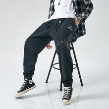 Charger l&#39;image dans la galerie, Plus Size Jeans Men Loose Joggers Streetwear Harem Jeans Cargo Pants Ankle-Length Denim Trousers