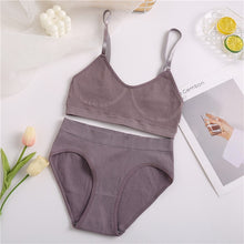 Charger l&#39;image dans la galerie, FINETOO Seamless Women Top Panties Set Cotton Tops Low Waist G-String Underwear Set Soft Active Wear Lingerie Fitness Crop Top
