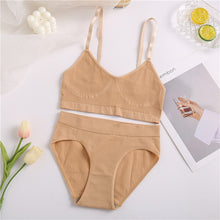 Charger l&#39;image dans la galerie, FINETOO Seamless Women Top Panties Set Cotton Tops Low Waist G-String Underwear Set Soft Active Wear Lingerie Fitness Crop Top