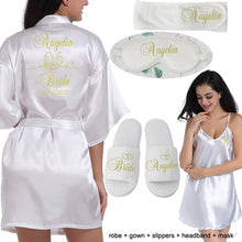 Cargar imagen en el visor de la galería, Logotipo personalizado Weddin Fecha Nombre Faux Silk Kimono Robe Mujer Boda Novia Dama de honor Batas Despedida de soltera Boda Preparewear