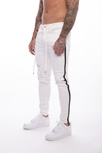 Charger l&#39;image dans la galerie, Skinny ripped jeans men Pants Pencil Biker Side Striped Jeans Destroyed Hole Hip Hop Slim Fit Man Scratched Jean Hombre Pantalon