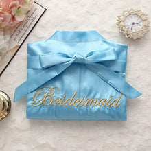 Cargar imagen en el visor de la galería, Mujeres chinas rayón bordado novia dama de honor Kimono Albornoz vestido Sexy Mini dormir camisón ropa de dormir batas de boda S0102