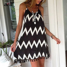 Charger l&#39;image dans la galerie, 2021 Women Sexy Beach Cover Up Wavy Stripe Loose Dress Backless Stripe Party Club Beach Dress Plus Size With Tassel