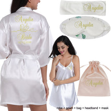 Cargar imagen en el visor de la galería, Logotipo personalizado Weddin Fecha Nombre Faux Silk Kimono Robe Mujer Boda Novia Dama de honor Batas Despedida de soltera Boda Preparewear