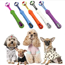 Cargar imagen en el visor de la galería, Cepillo de dientes para perros de tres cabezas, cuidado de los dientes para perros, suministros de limpieza para perros y gatos, accesorios de limpieza para mascotas